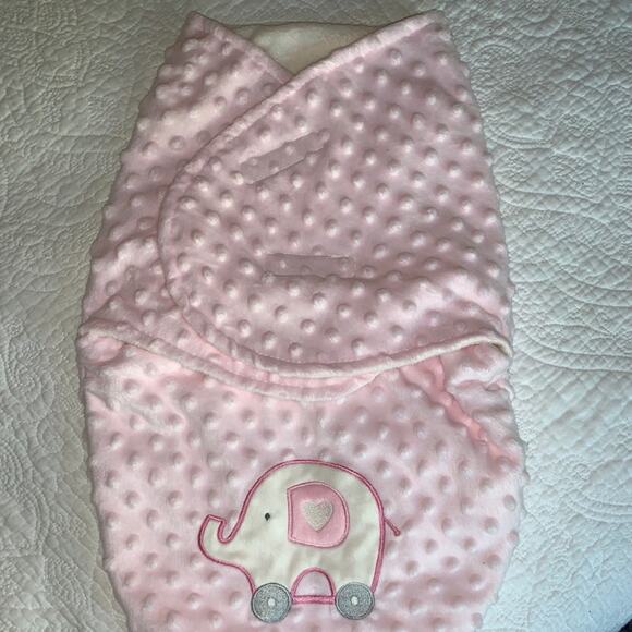 NWOT Infant Girl Pink Puff Dot Plush Wrap Sleep Sack - Picture 1 of 6